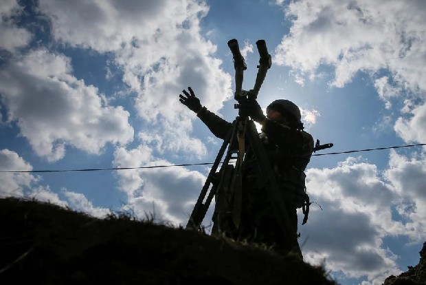 Russia signals scaled-back war aims, Ukrainians advance near Kyiv