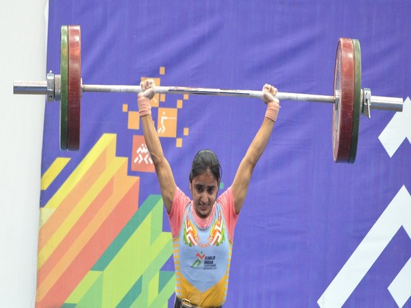Komal Kohar wins first gold of KIUG 2021 Komal Kohar wins first gold of KIUG 2021