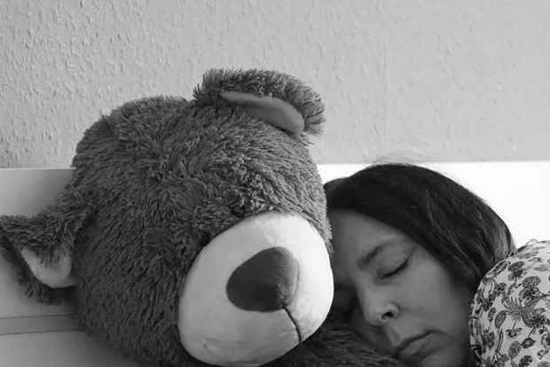 Sleeping with even low light is harmful for health: Study Sleeping with even low light is harmful for health: Study