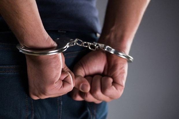 Lankan flier with fake Indian passport held