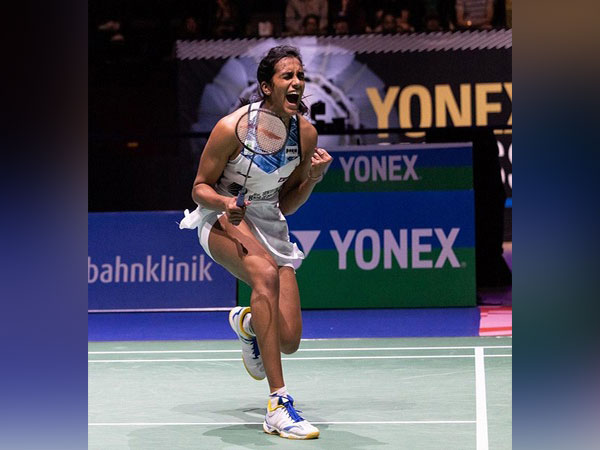 Badminton Asia Cships: Sindhu, Satwiksairaj-Shetty advance into quarter-finals