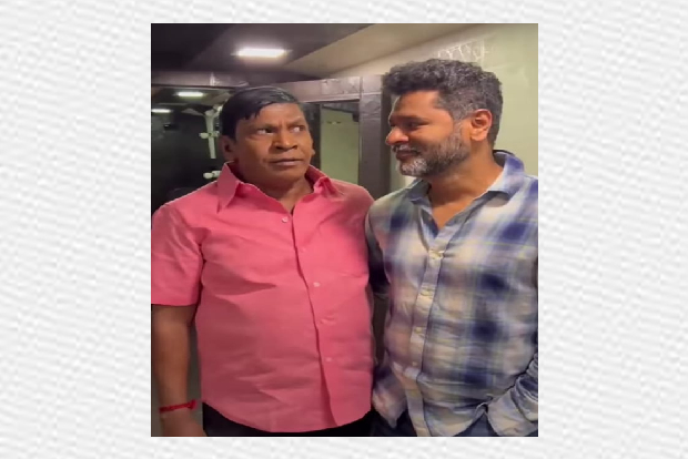 Video clip of Vadivelu singing ‘Sing in the rain’ wins hearts on Internet Video clip of Vadivelu singing ‘Sing in the rain’ wins hearts on Internet