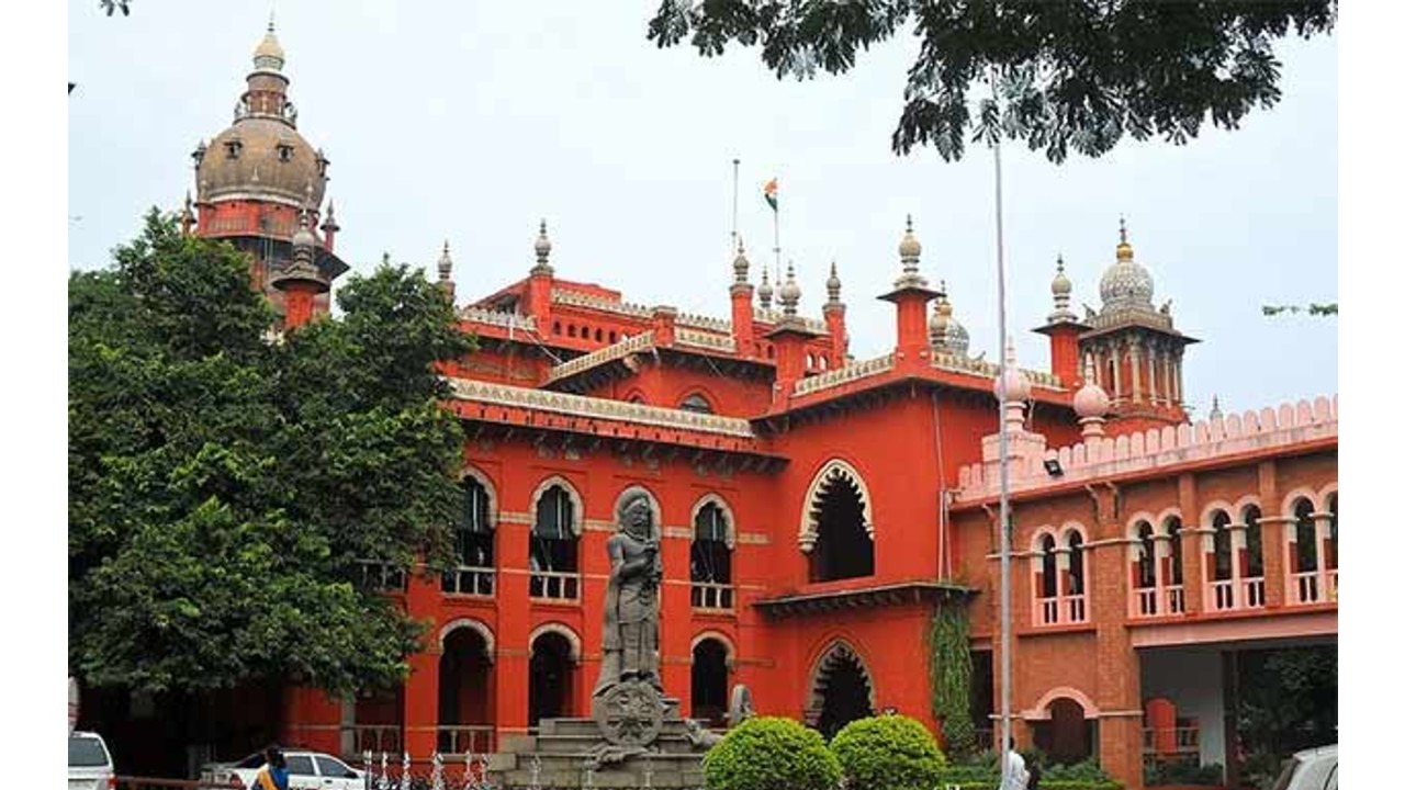 Madras HC stays case against Union minister Murugan