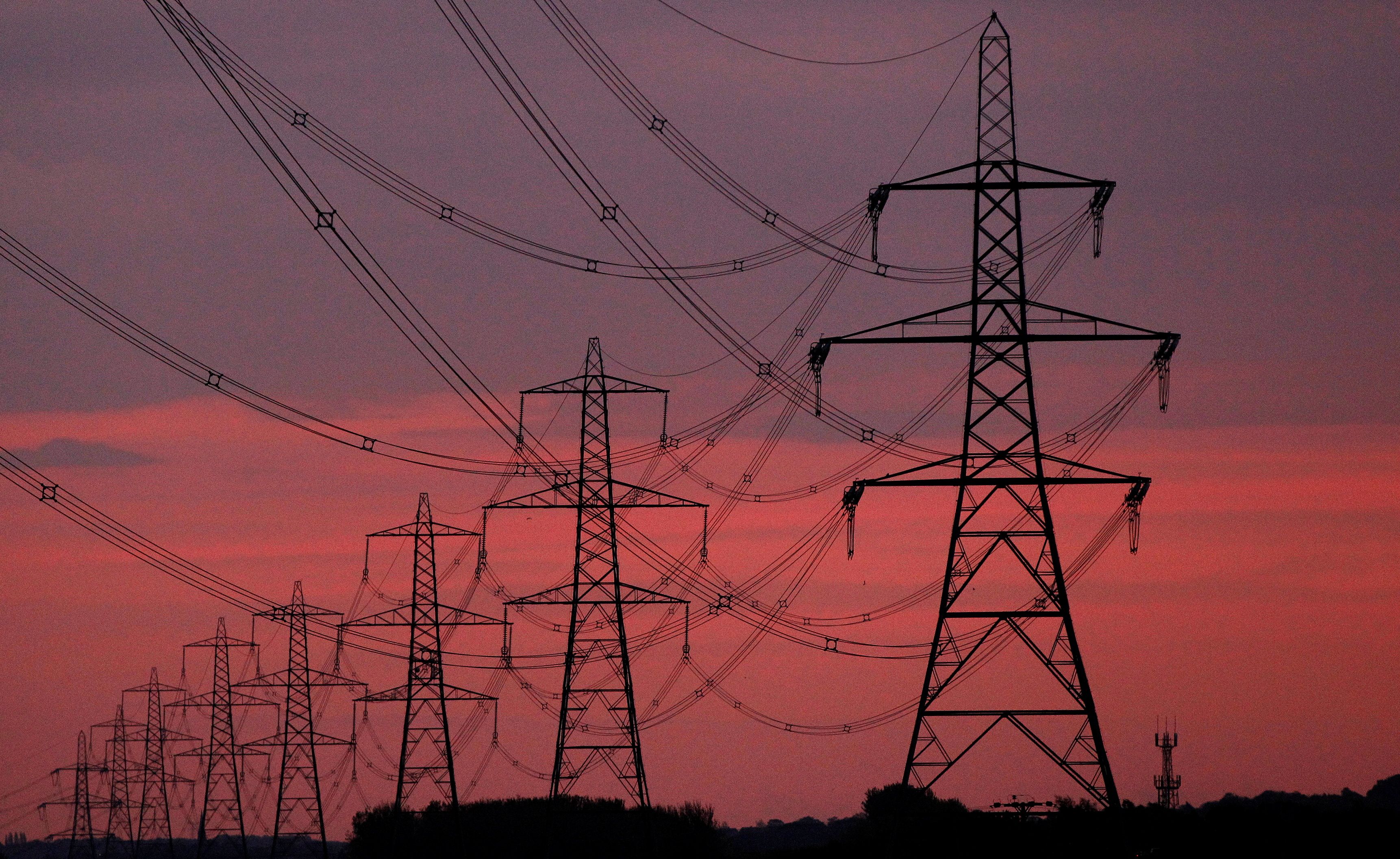 8-hour blackouts hit India, point to looming power crisis