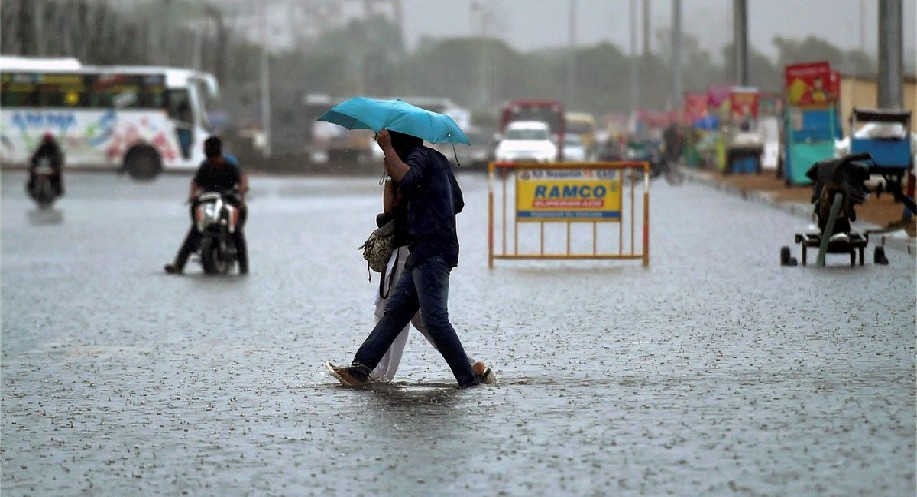 6 TN districts to get rains as Chennai braces for extreme heat
