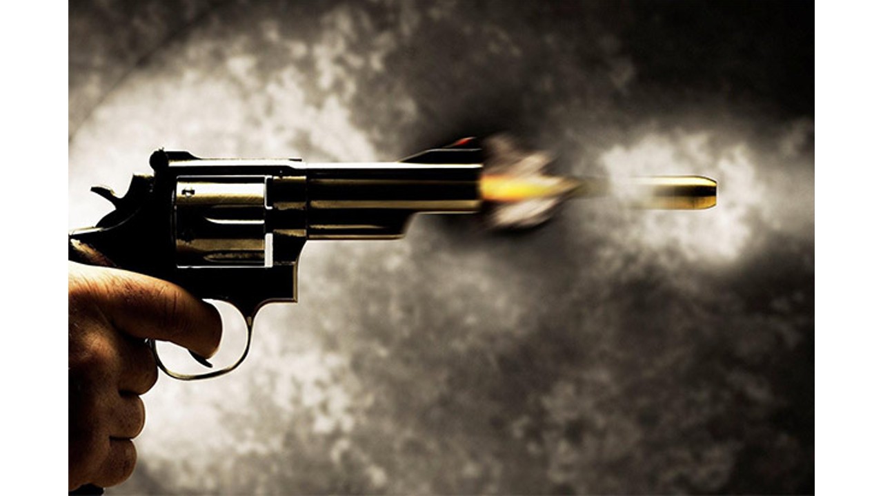 Robbery at knifepoint in Perambur clothing store; four arrested