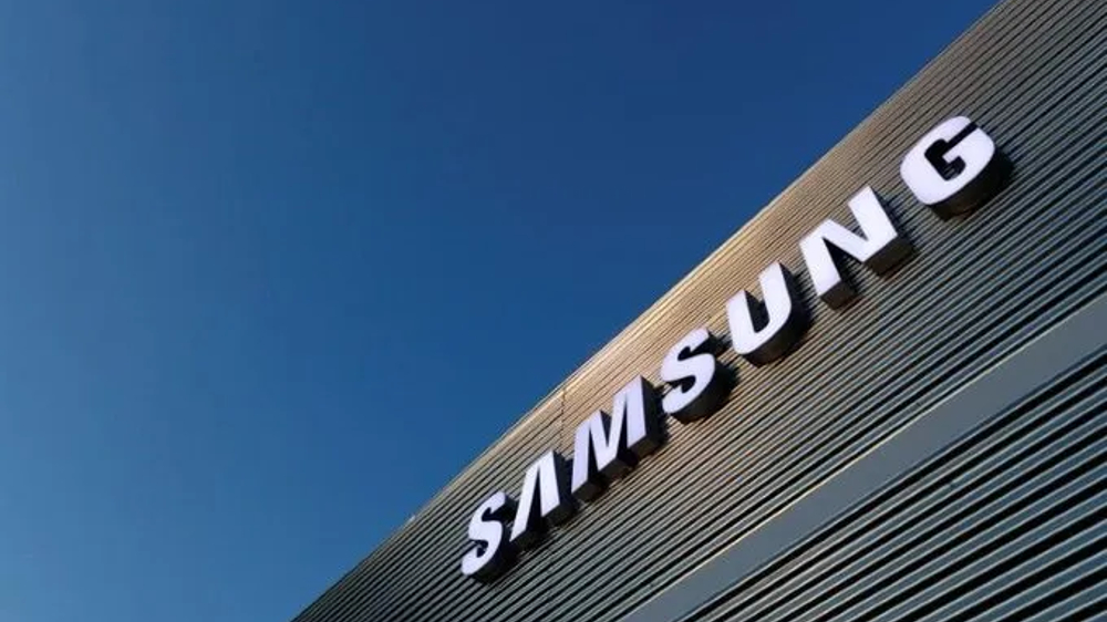 Samsung likely to cut phone production by 30 mn units in 2022 Samsung likely to cut phone production by 30 mn units in 2022