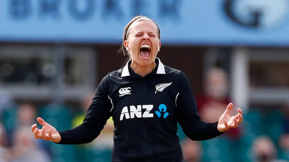 Lea Tahuhu loses New Zealands central contract for 2022-23