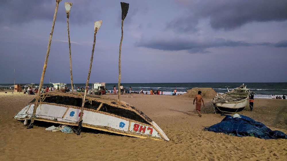 Cyclone Asani nears east coast, starts losing steam: IMD
