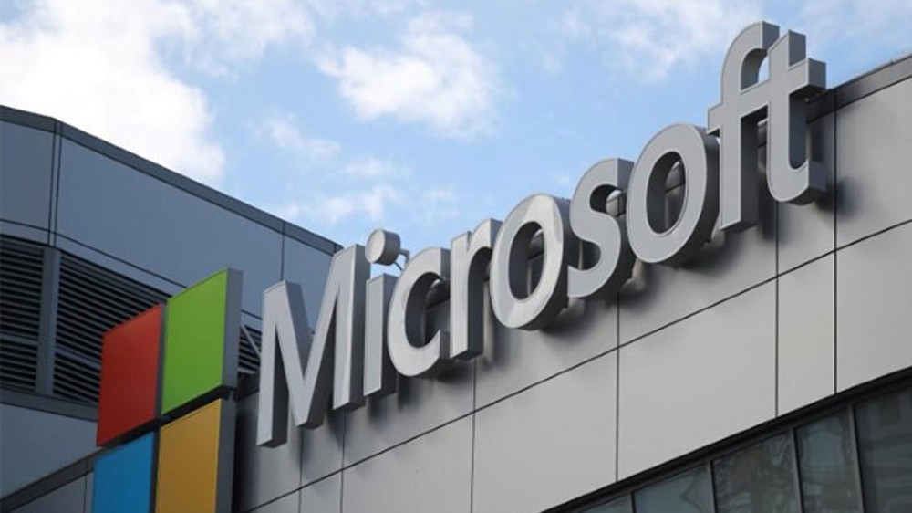 Teams now available through Microsoft Store on Windows 11, 10