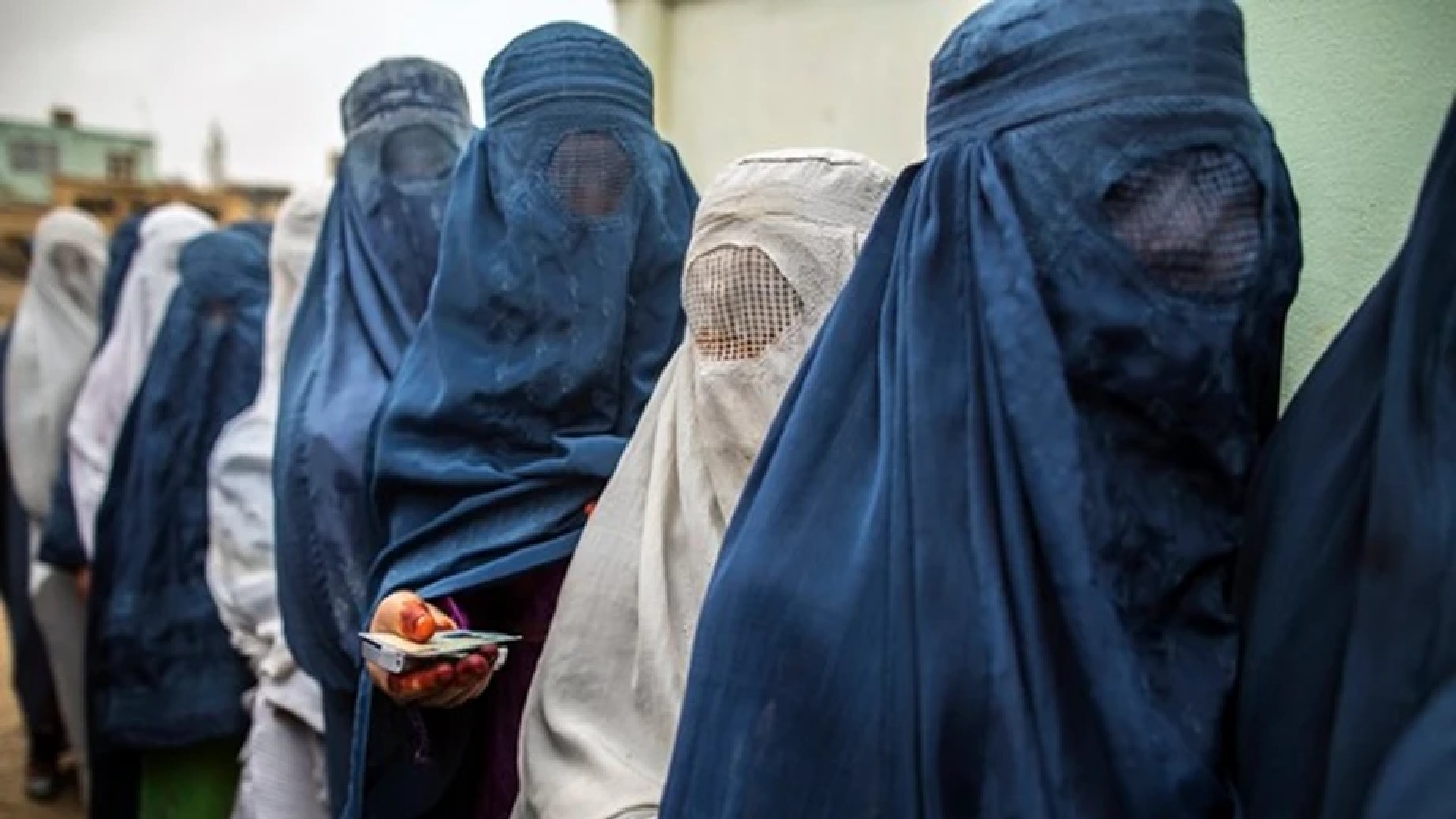UNSC to hold discussion on Talibans new burqa order