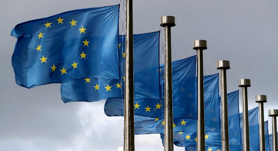 Will EU ban Russia gas over Ukraine war? 6th sanctions skip embargo