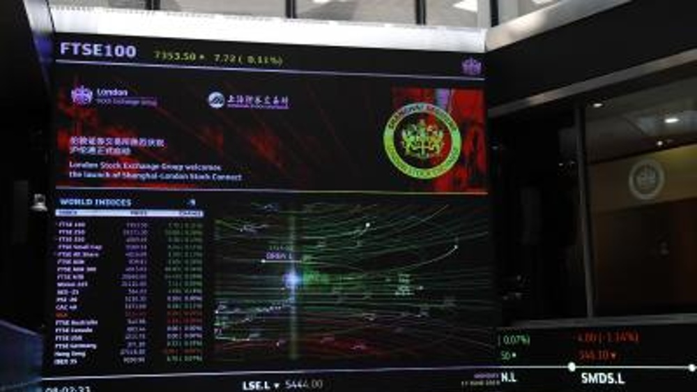 Global stock markets fall amid concern over rising prices