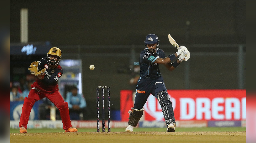 IPL 2022: Pandya’s unbeaten fifty carries GT to 168/5 against RCB