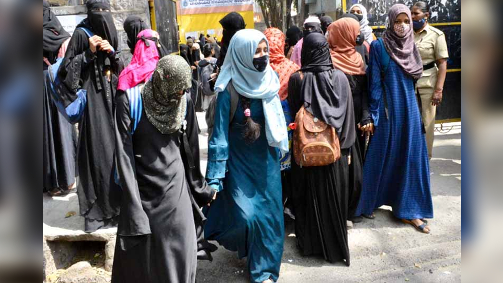 Hijab-clad college students in Karnataka sent back