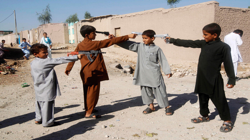 Pakistan schools demand ban on toy guns, firearms