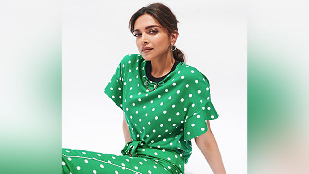 Deepika Padukone reveals her retro side in green polka-dotted jumpsuit