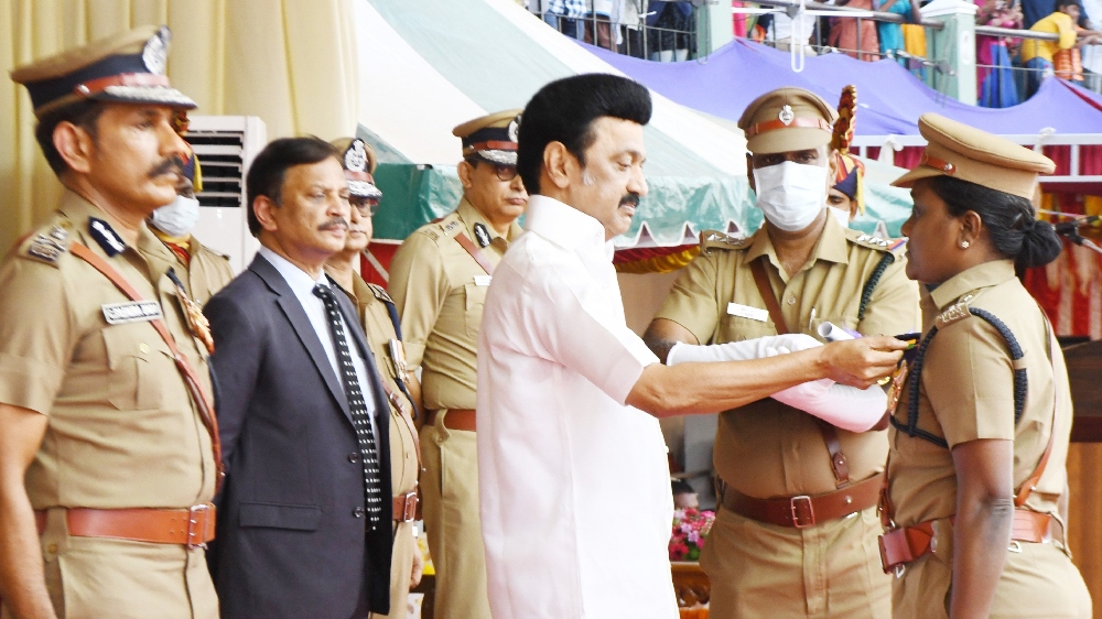 Maintain friendly relationship with public: Stalin tells TN police
