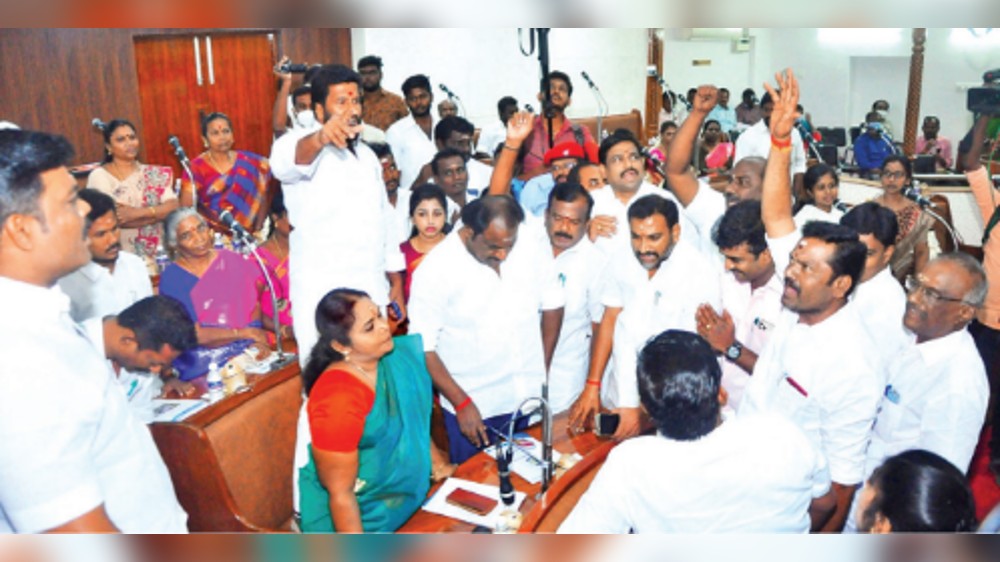 Chaos at Madurai Corpn budget session