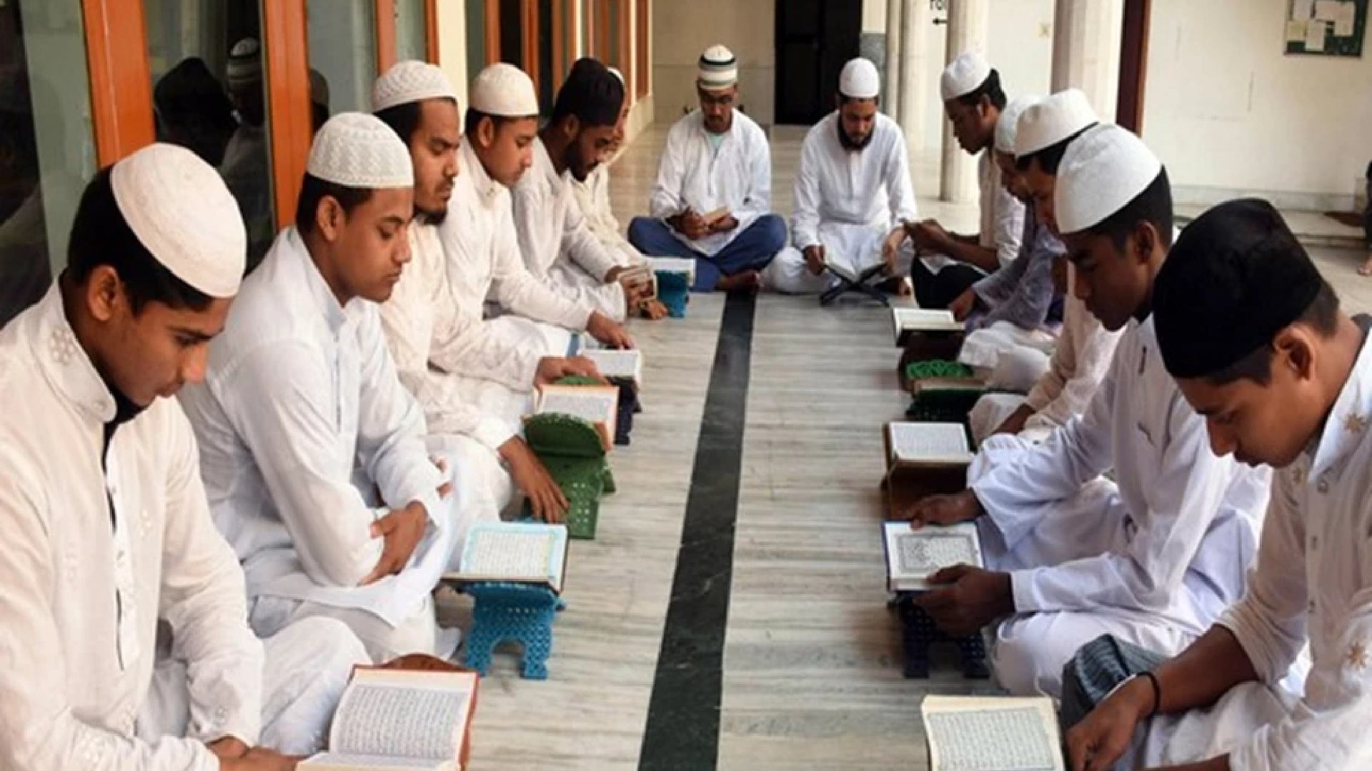Singing national anthem mandatory in UP madrasas from today