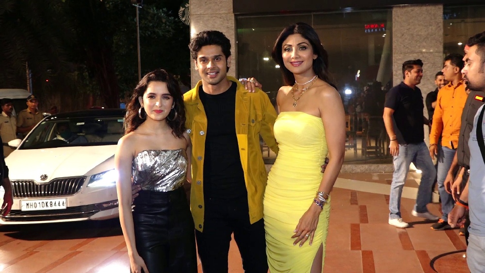 Abhimanyu, Shirley dazzle with Shilpa Shetty for Nikamma promotions