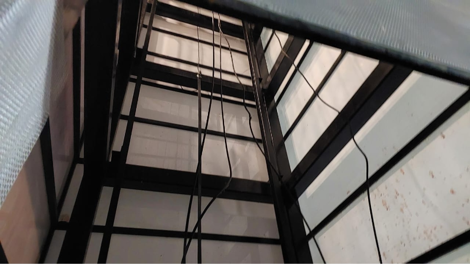 Lift collapse in Gummidipoondi: 3 held, hunt on Jayakumars daughter