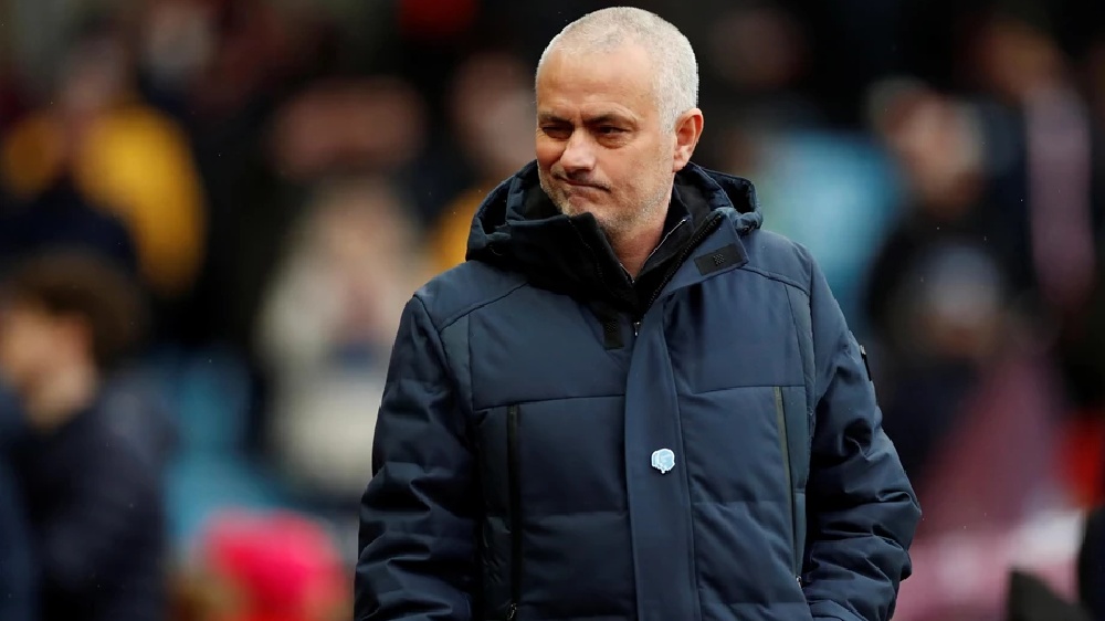 Roma beats Feyenoord 1-0 to win Conference League title