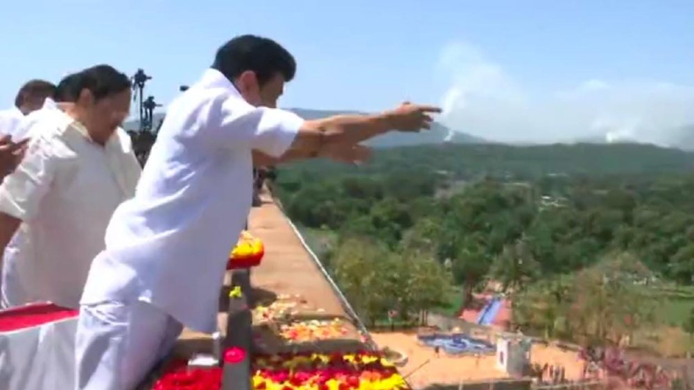 Shutters of Mettur dam open for Kuruvai cultivation; Stalin takes part