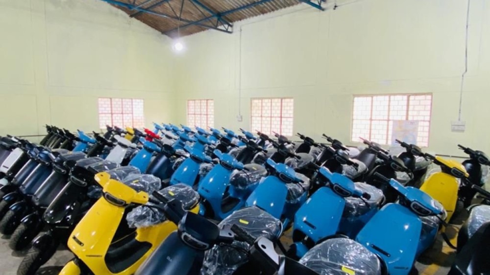 Indian EV makers to soon follow BIS standards for batteries amid fires