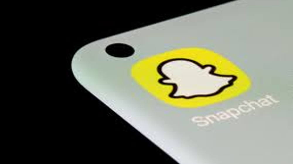 Snapchat rolls out new ‘Shared Stories’ feature