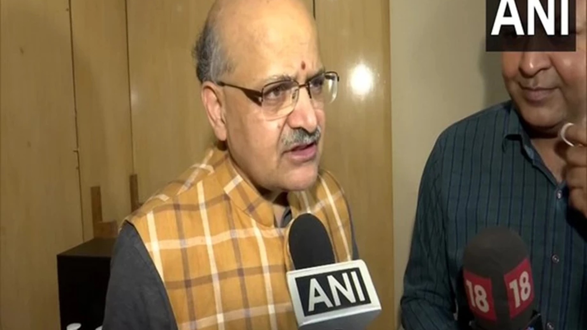 Govt bans exports of wheat to ensure food security of citizens