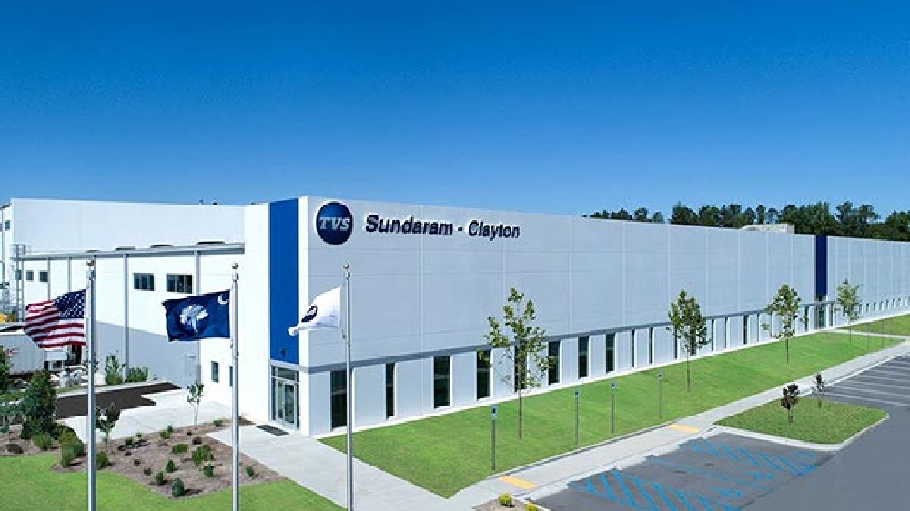 Lakshmi Venu to take reins of Sundaram Clayton Lakshmi Venu to take reins of Sundaram Clayton