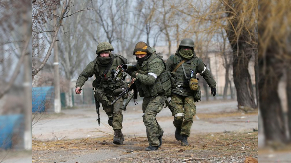 Diplomatic efforts seek to save Ukraine fighters in Mariupol, Zelenskiy says