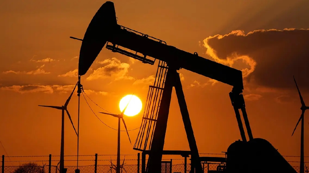 8 bn rubles of Indian oil firms stuck in Russia