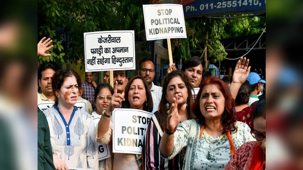 BJP to protest outside Kejriwals residence over Baggas arrest case