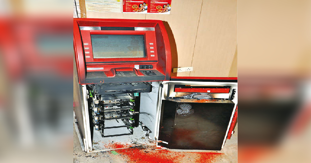 Burglars break open ATM, loot Rs 4.90 L in Namakkal