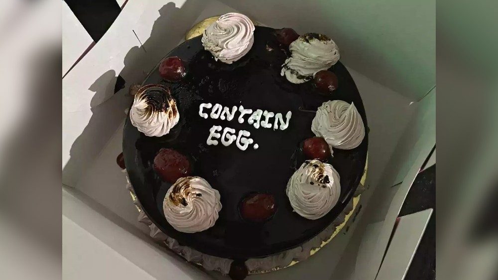 ‘CONTAIN EGG’: Nagpur bakery replies by writing on cake