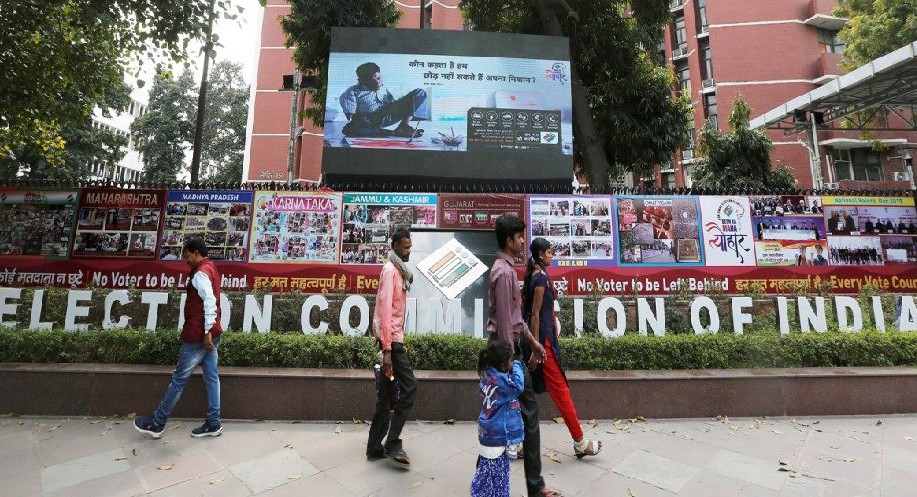 Election Commission says it is time to exlore remote voting