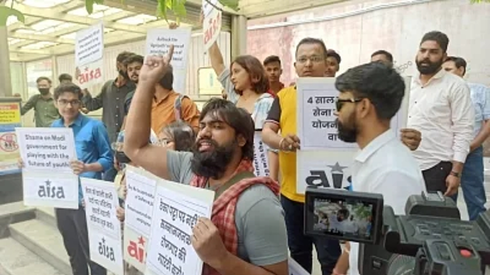 Student organisations stage stir against Agnipath scheme in Delhi