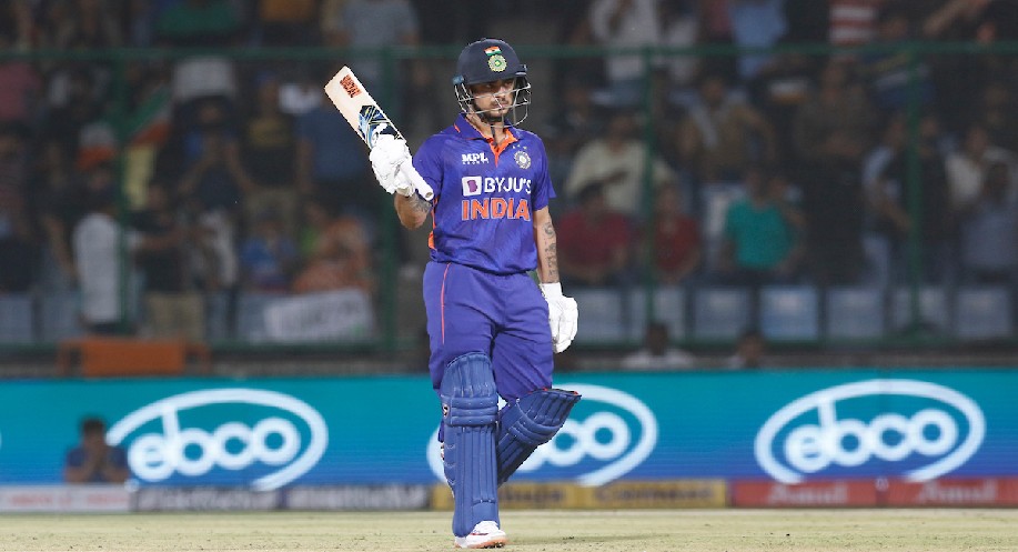 1st T20I: India 211/4 against South Africa