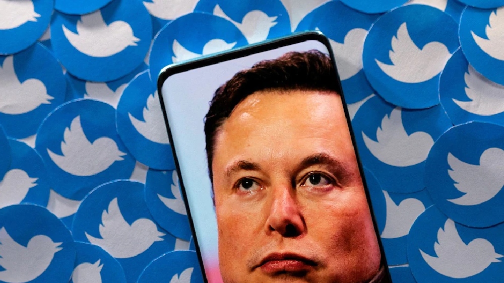 Elon Musks Twitter deal threats said to put new financing on hold Elon Musks Twitter deal threats said to put new financing on hold