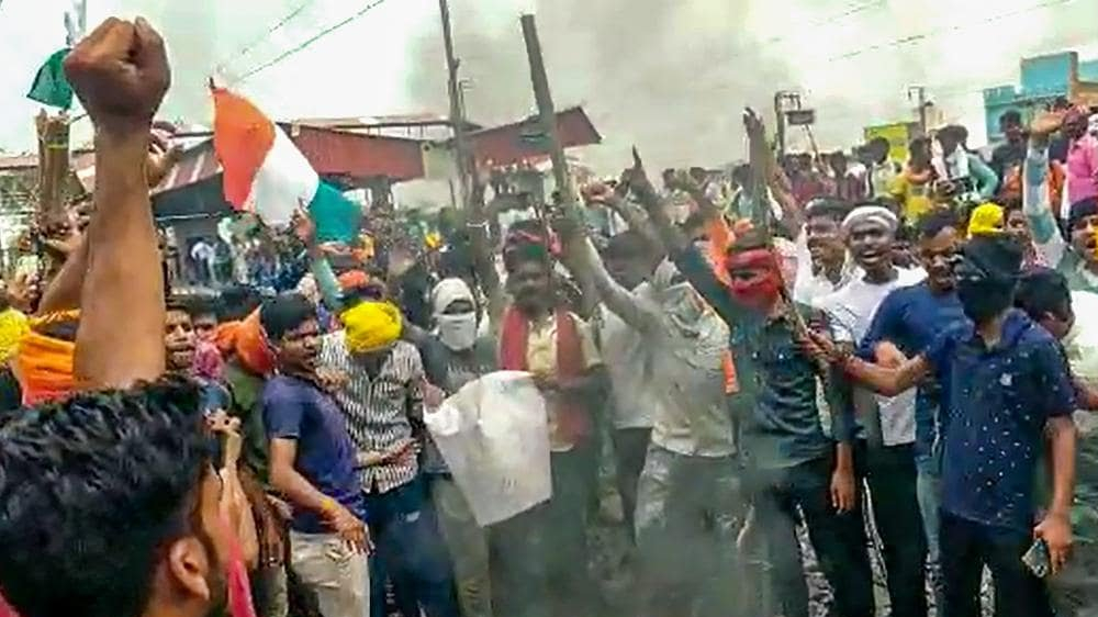 Hundreds protest in Rajasthan against Agnipath