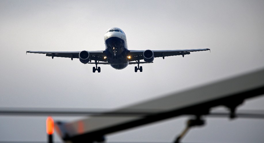 De-board passengers who refuse to wear face mask in plane: DGCA