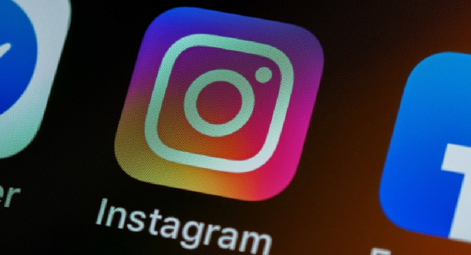 Instagram wants IDs like driver’s license to verify your age Instagram wants IDs like driver’s license to verify your age
