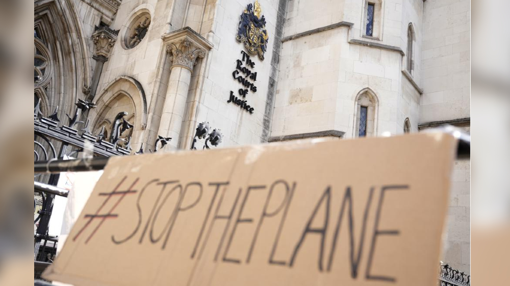 UK cancels first flight to deport asylum seekers to Rwanda