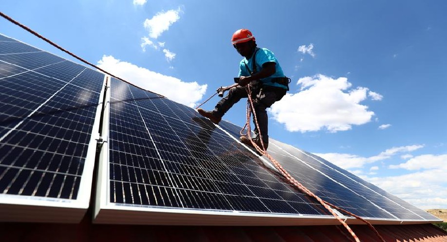 Volvo Car sets up solar power panels in Haryana, UP Volvo Car sets up solar power panels in Haryana, UP