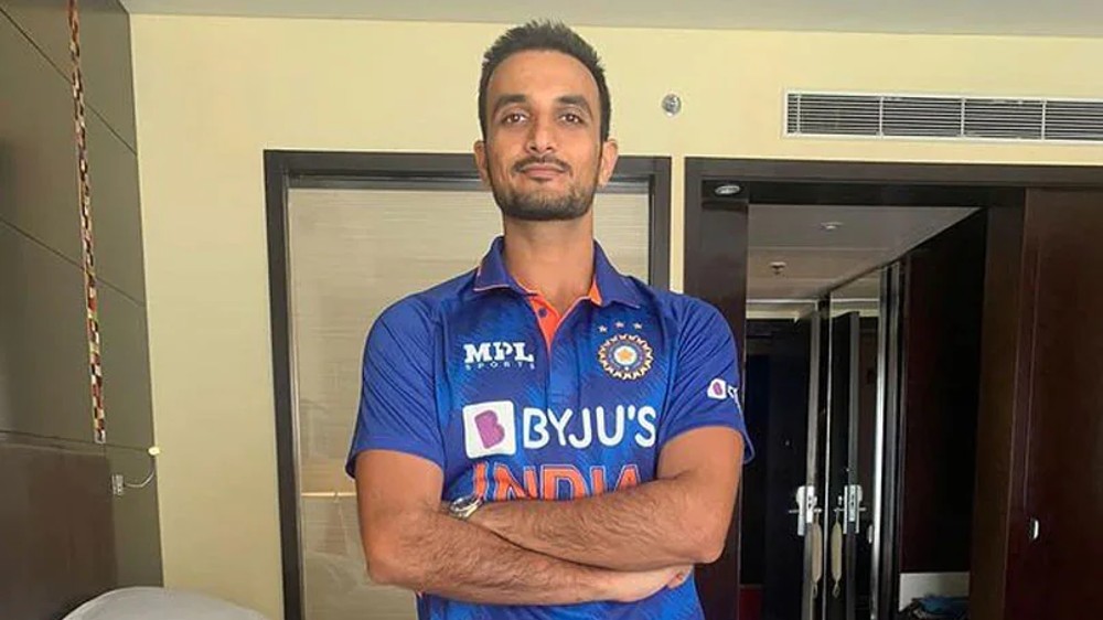 Batsmen will anticipate variations: Harshal Patel