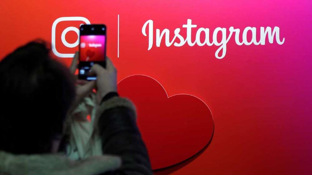 Instagram eyeing TikTok’s full-screen experience with new test Instagram eyeing TikTok’s full-screen experience with new test
