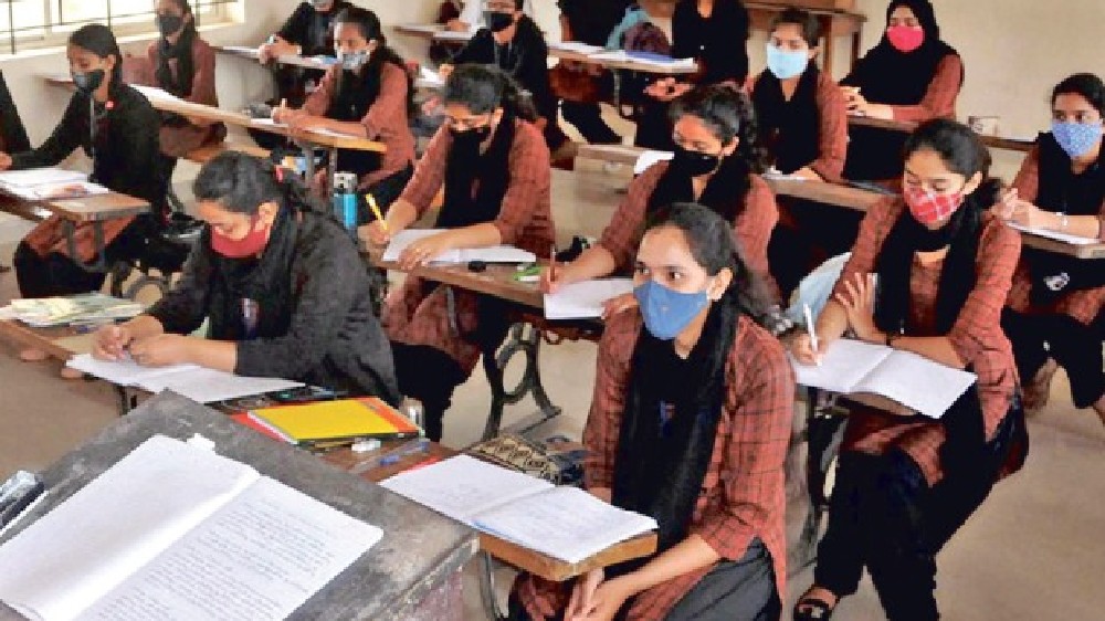 Special camps for TN girl students to receive monthly monetary aid