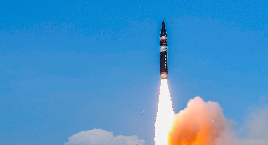 India successfully tests Agni-4 missile